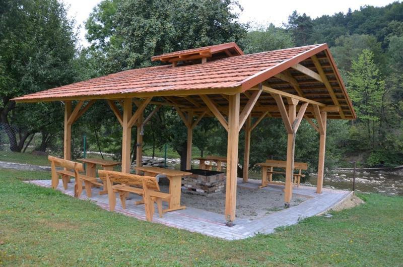 Pod Orzechem Vila Sanok Exterior foto